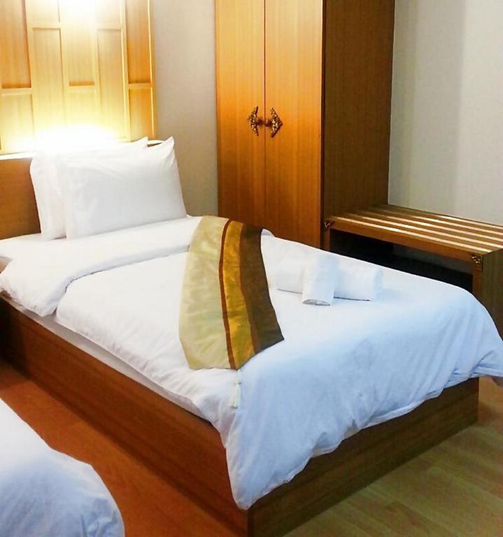 King Royal Garden Inn Bangkok Exterior photo