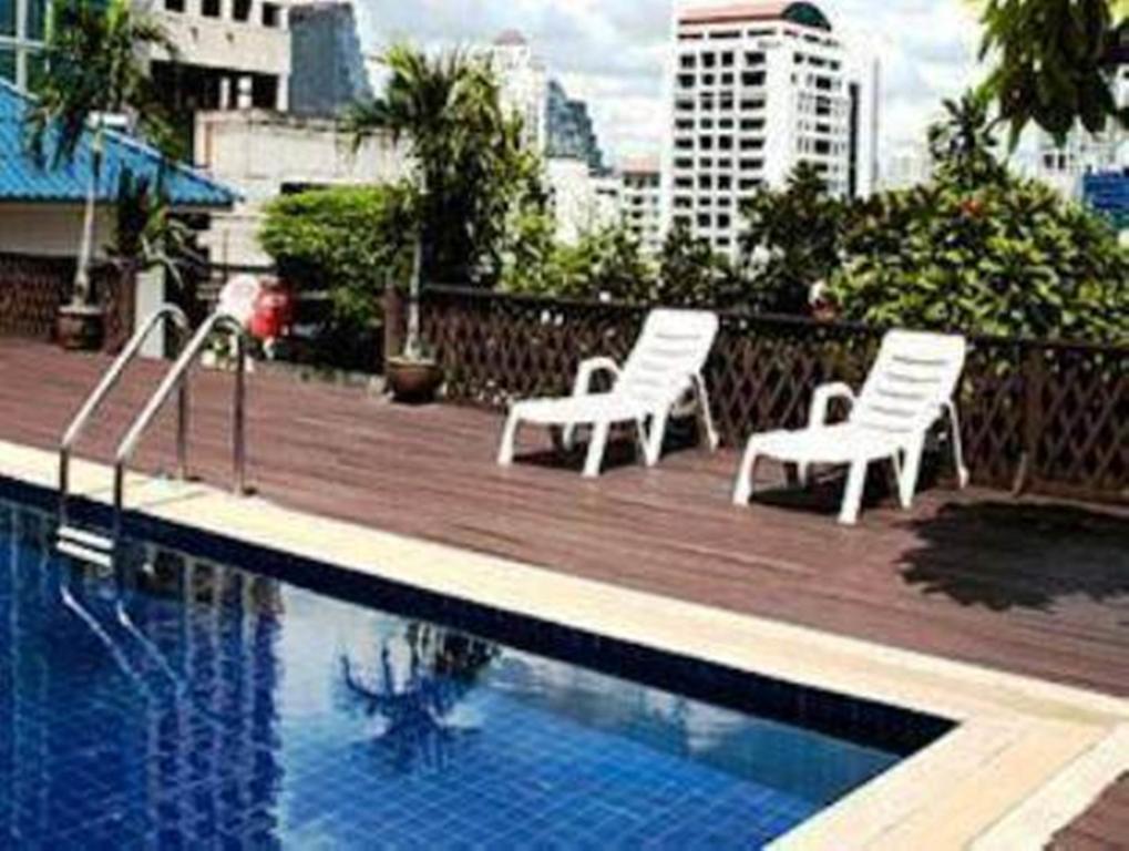 King Royal Garden Inn Bangkok Exterior photo
